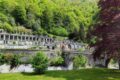 Rosazza: cosa vedere tra cimitero gotico, fiume e campeggio libero